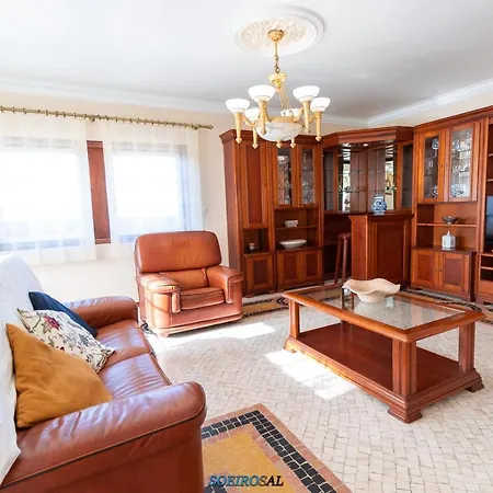 Villa Pool Relaxing Getaway, Bbq, Wi-fi, Netflix