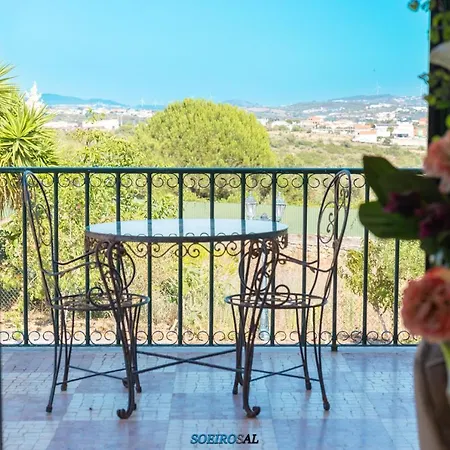 Pool Relaxing Getaway, Bbq, Wi-fi, Netflix Villa Terrugem